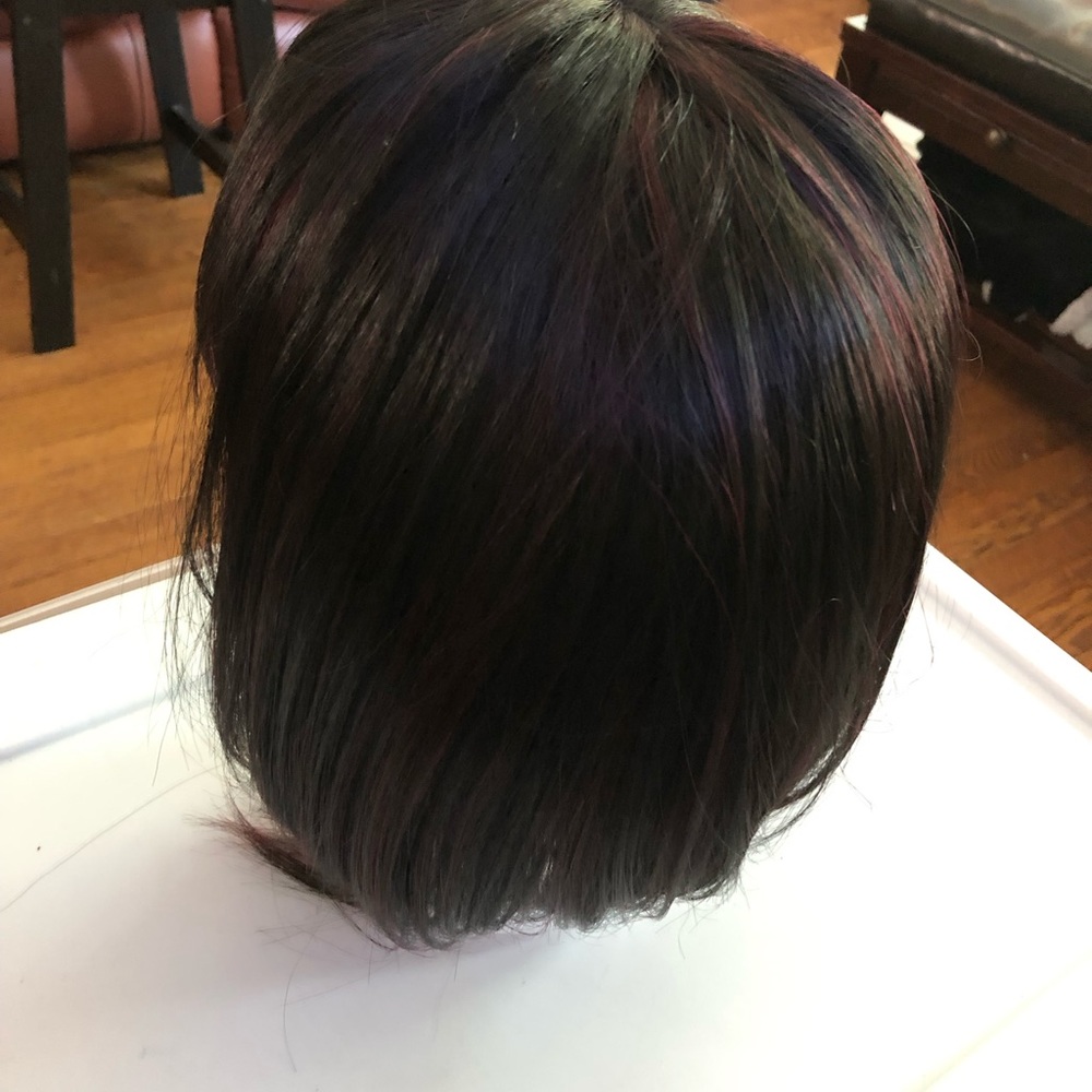 Wig #1 - Picture 3 of 4